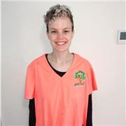 Profesor de apoyo escolar especializada en idiomas pero con posibilidad de ayudar con todas las materias